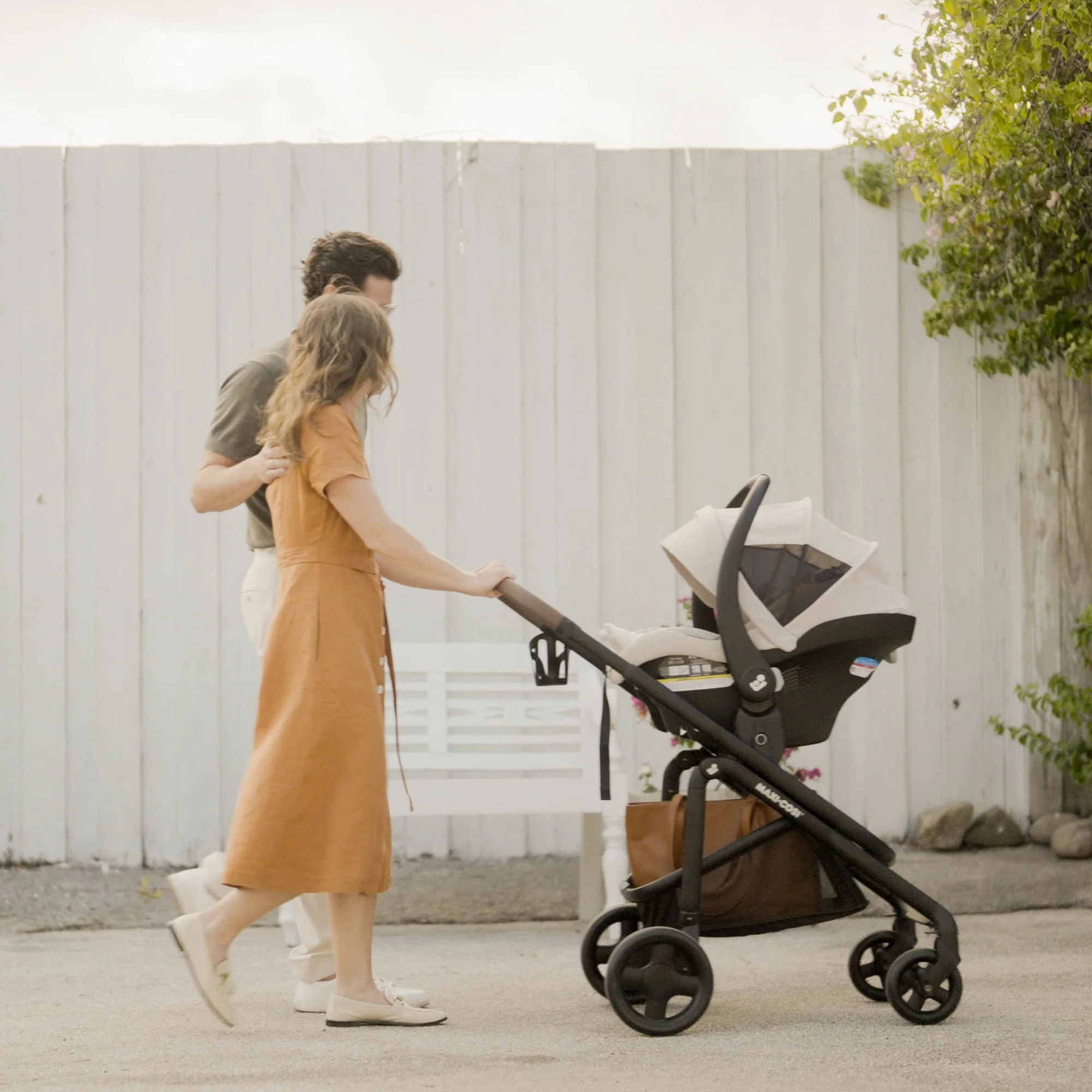 Tayla™ Max 5-in-1 Modular Travel System